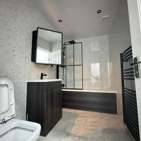 Near Etihad Stadium Bed & Breakfast Manchester