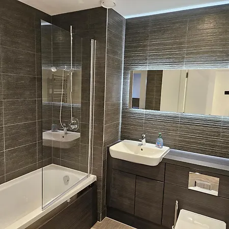Luxury Centre Apartment *