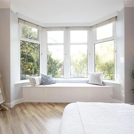 Victorian Wfh Haven With Free Parking * Manchester