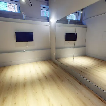 Апартаменты Fletcher House In