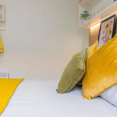 Fletcher House In Apartment *