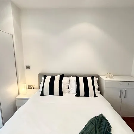 The Lowry River Executive 2 Bed Appartement