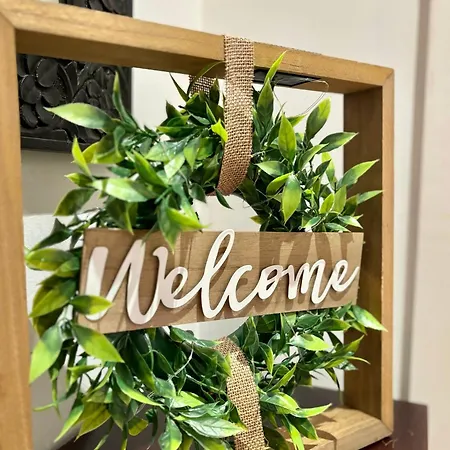 The Lowry River Executive 2 Bed Daire