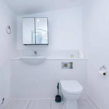 Large 4bedroom 4bathroom Townhouse By Coop Live Arena Casa vacanze Manchester