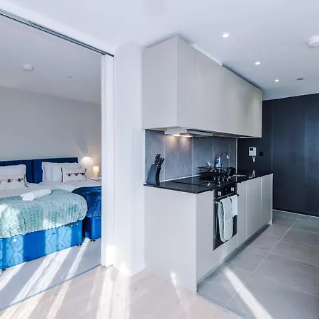 2 Bedroom With Free Parking In Centre, By Eason - Ideal For Weekend Getaways & Business Travel Appartement Manchester