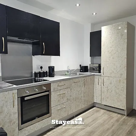 Stunning 2bd With River View 5min To Centre Манчестер