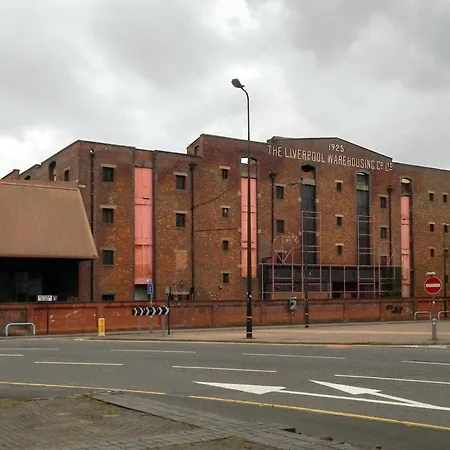 Apartman Sky Gardens - - Balcony, Terrace Local Attractions