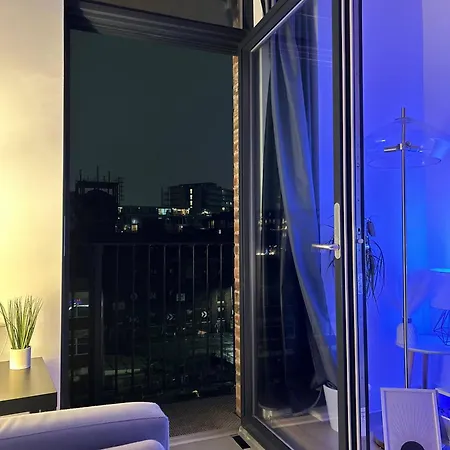 Διαμέρισμα Sky Gardens - - Balcony, Terrace Local Attractions