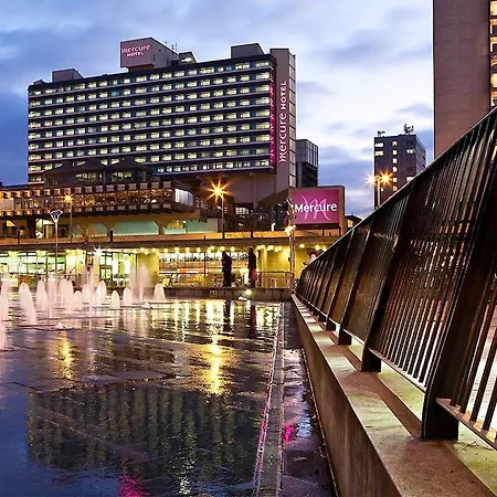 Sky Gardens - - Balcony, Terrace Local Attractions Manchester