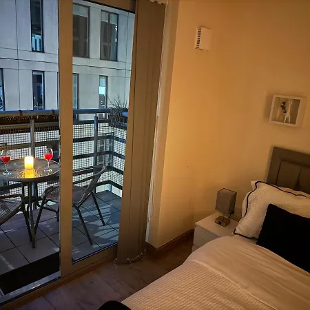 Cosy By Piccadilly Station