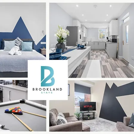 Modern 4 Bedroom In Salford With Wi-fi Holiday home