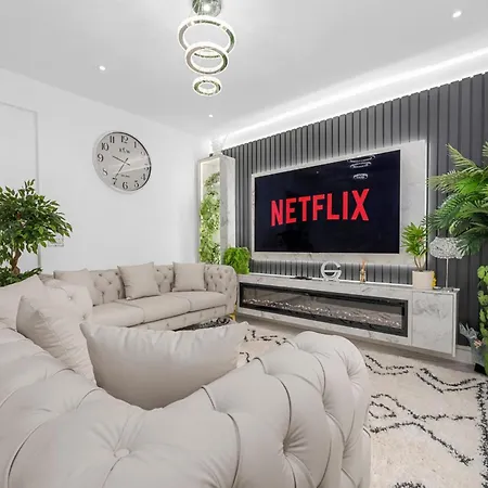 Sluxe 4mins To Etihad Stadium And Coop Live Appartamento