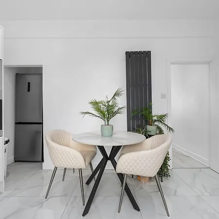 Sluxe 4mins To Etihad Stadium And Coop Live Appartamento