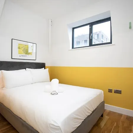 Loft By Superhost *