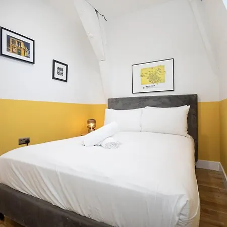 Loft By Superhost Apartment