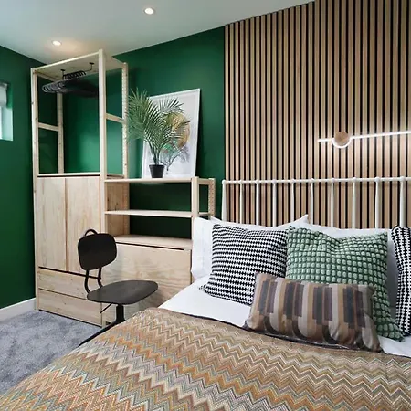 Free Parking The Quays- Sleeps 8 By Genesis Living בית נופש *