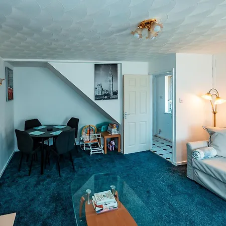 Family & Group In - Free Parking Vakantiehuis Manchester