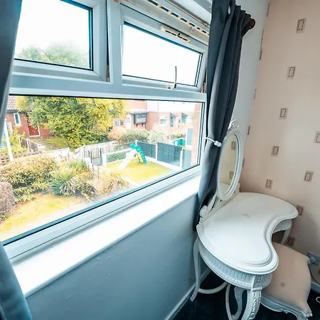 Family & Group In - Free Parking