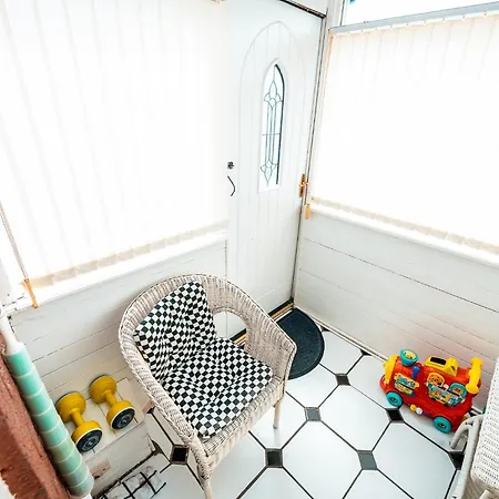 Vakantiehuis Family & Group In - Free Parking *