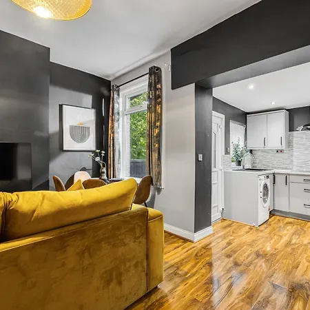 3 Bedroom Close To Mcr Centre