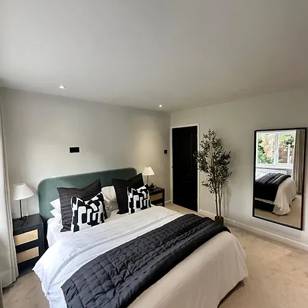 別荘 Canal Mews - 1 Min From Trafford Centre And 2 Min M60! *