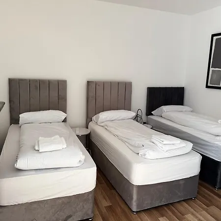Mk Apartments, Chorlton, Manchester, Car Park *