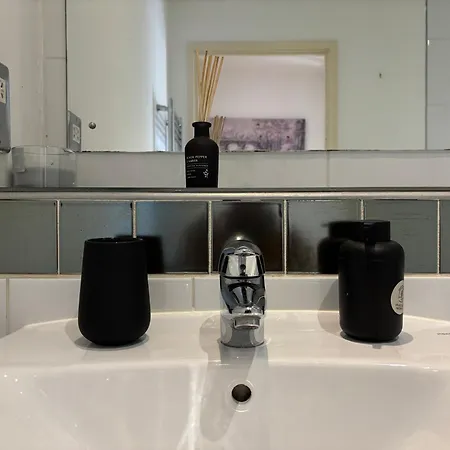 Lux 2bed Centre And Ao Arena Free Parking Modern *