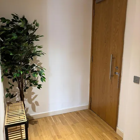 Apartament Lux 2bed Centre And Ao Arena Free Parking Modern *