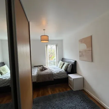 Cosy 2 Bedroom In * Manchester