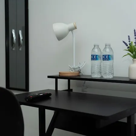 4 Bed Failsworth - 3 Bathrooms - Free Parking - Mon-fri - Ideal For Contractors And Families Manchester