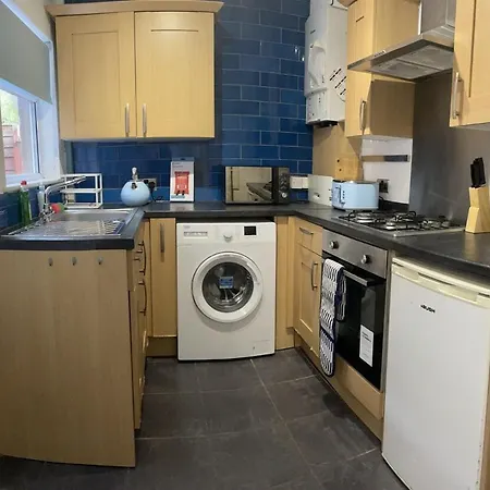 Workers - Free Parking Holiday home Manchester