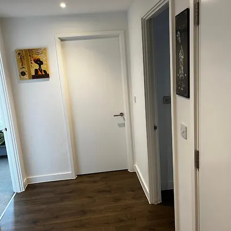 Cozy Flat Near - Private Double With Wifi Privat bolig