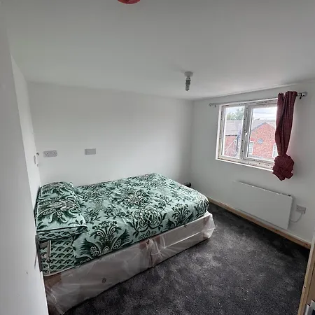 M12 Levenshulme Luxury Newly Renovated * Manchester