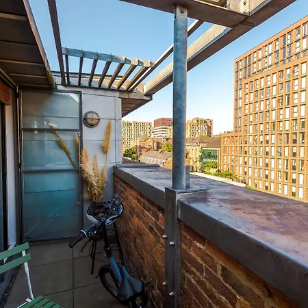 Mcr 2br 2ba, Workspace, Wifi, Full Kitchen Lejlighed Manchester
