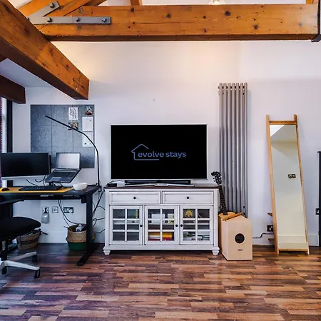 Appartement Mcr 2br 2ba, Parking, Wifi, Full Kitchen Manchester