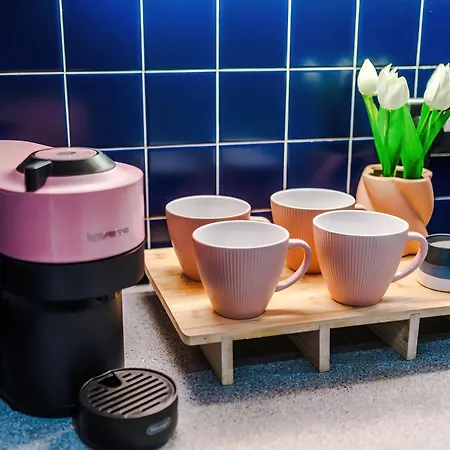 Mcr 2br 2ba, Parking, Wifi, Full Kitchen * Manchester