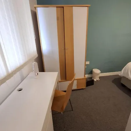 Apartment Urban Oasis 2br Centre - Balcony *