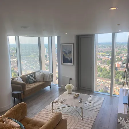 Dluxrytower Manchester
