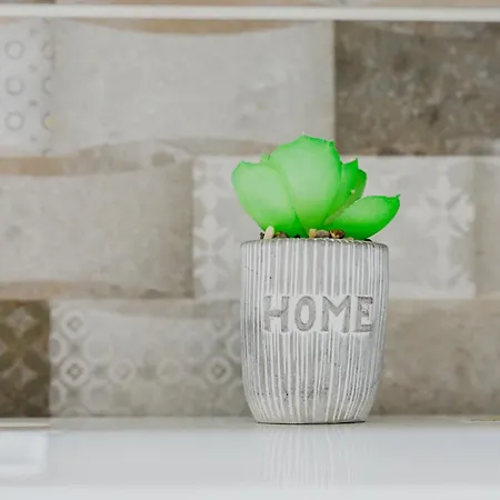 Entire 3 Bedroom House, Salford 20 Appartement