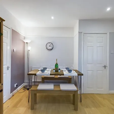 Appartement In Greater