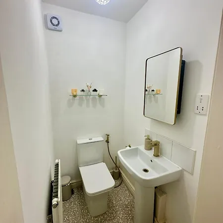 Luxury Available In Prime Location Of