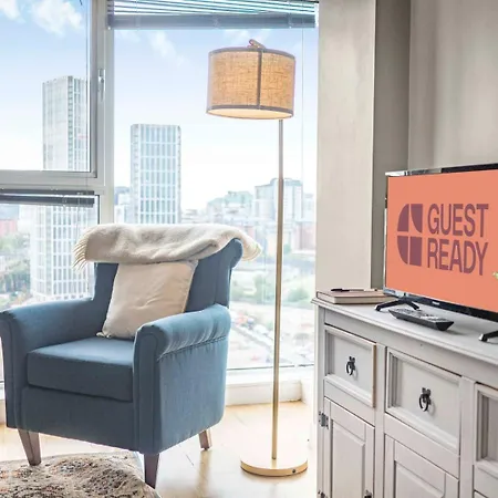 Guestready - Lovely In Manchester
