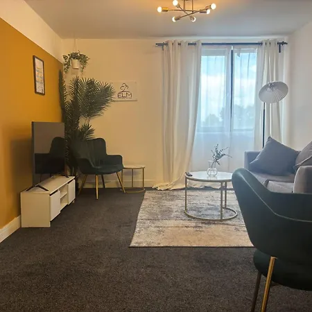 Lägenhet Budget Friendly Private - Free Parking Manchester