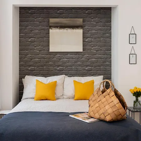 And Quirky Northern Quarter Flat, *