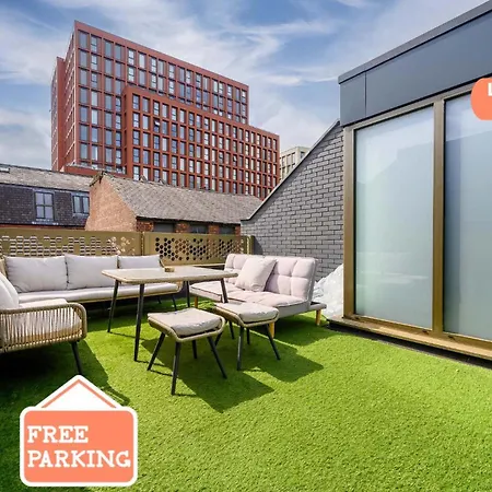 4 Bed Canal St Free Parking * Manchester