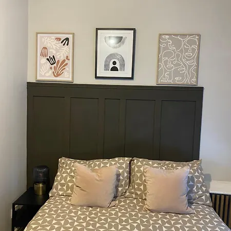 Beautiful Flat - Great Location - Perfect For Long Manchester