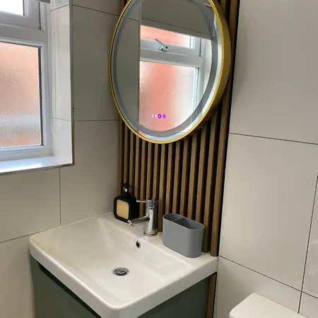 Apartment Beautiful Flat - Great Location - Perfect For Long Manchester