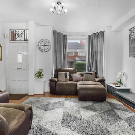Gæstehus Guestready - Charming In Vibrant Levenshulme