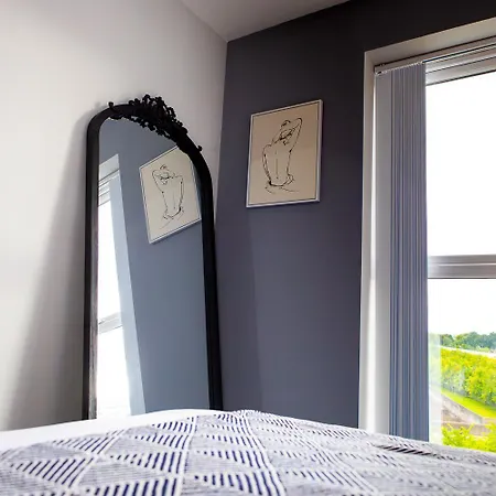 Coop Live Etihad Luxury Pad *