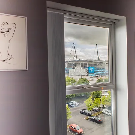 Coop Live Etihad Luxury Pad 맨체스터